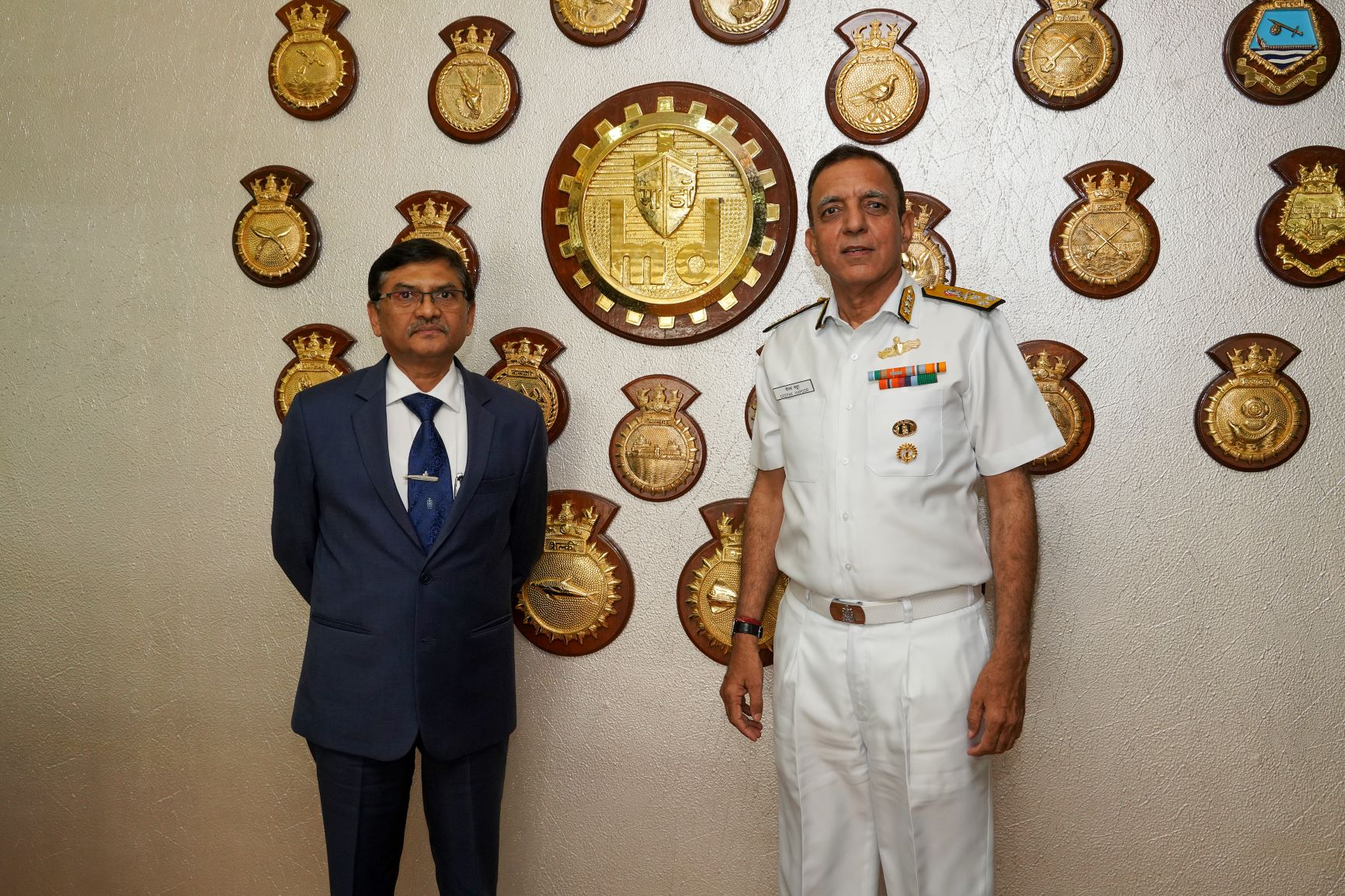 Visit of VADM Deepak Kapoor Controller of Logistics (COL) - 4th Jan 2023123